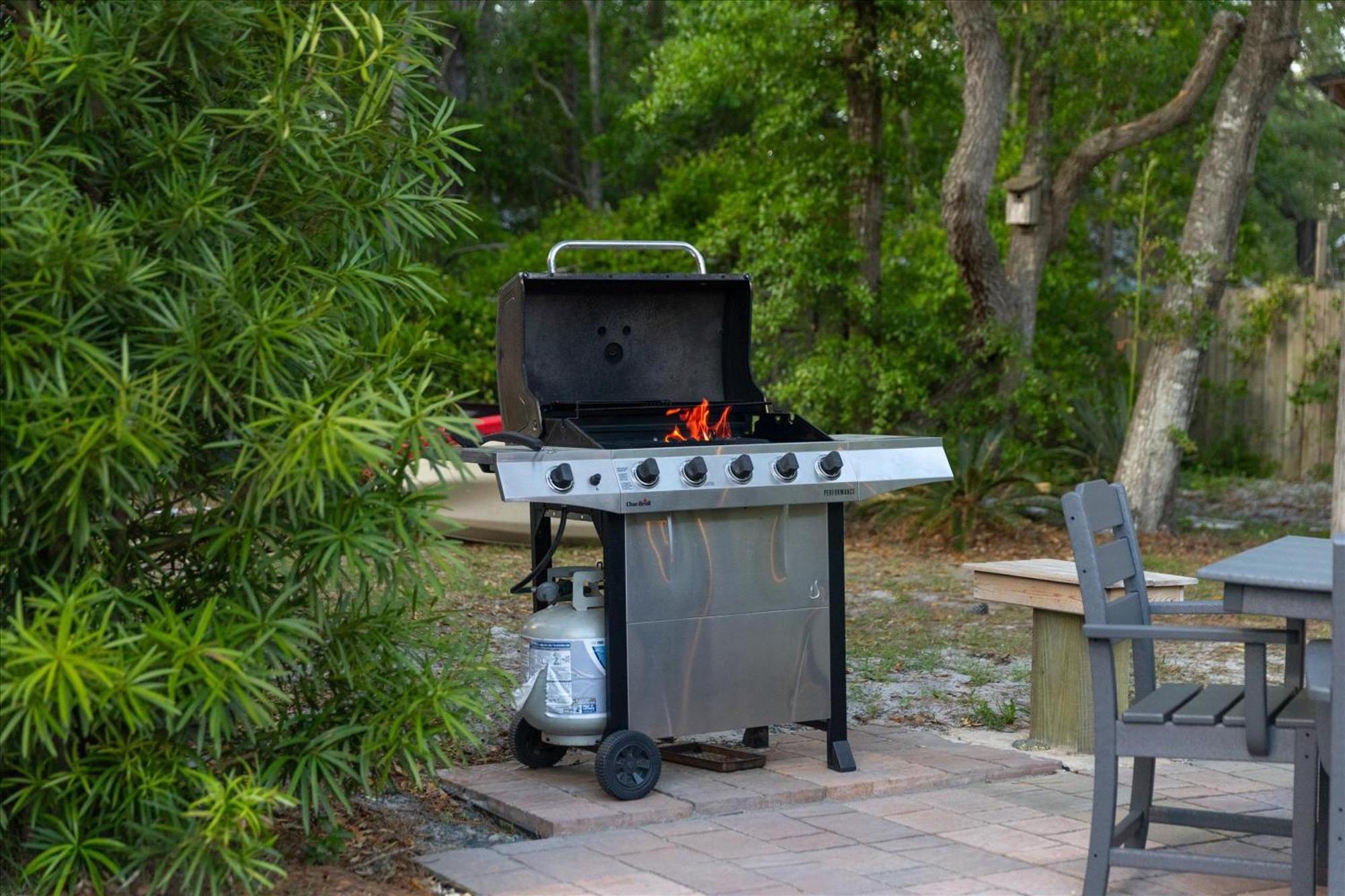 Modern Oak Island Escape 1 Mile To Long Beach! Exteriör bild